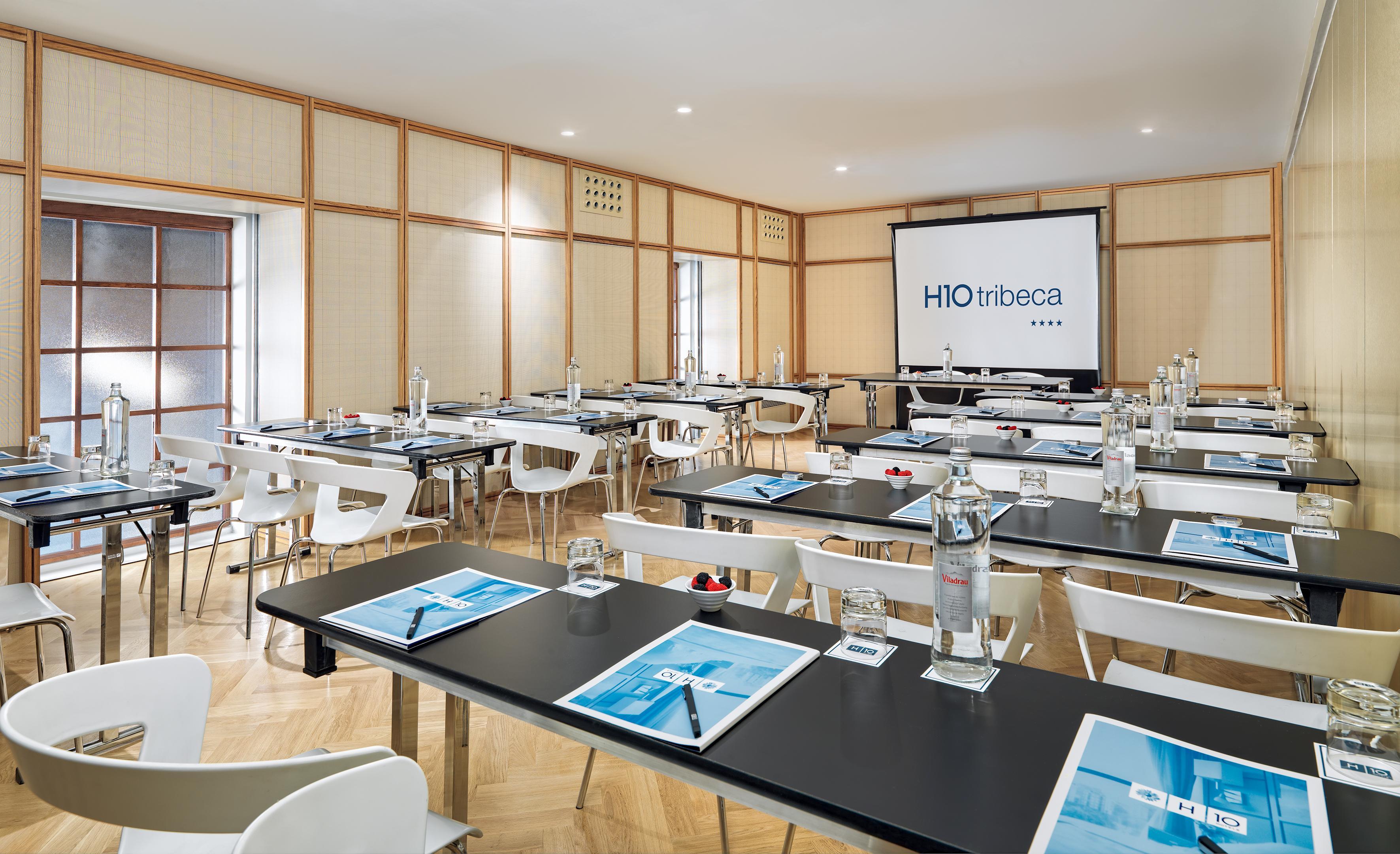 H10 Tribeca Hotel Madrid Exterior photo