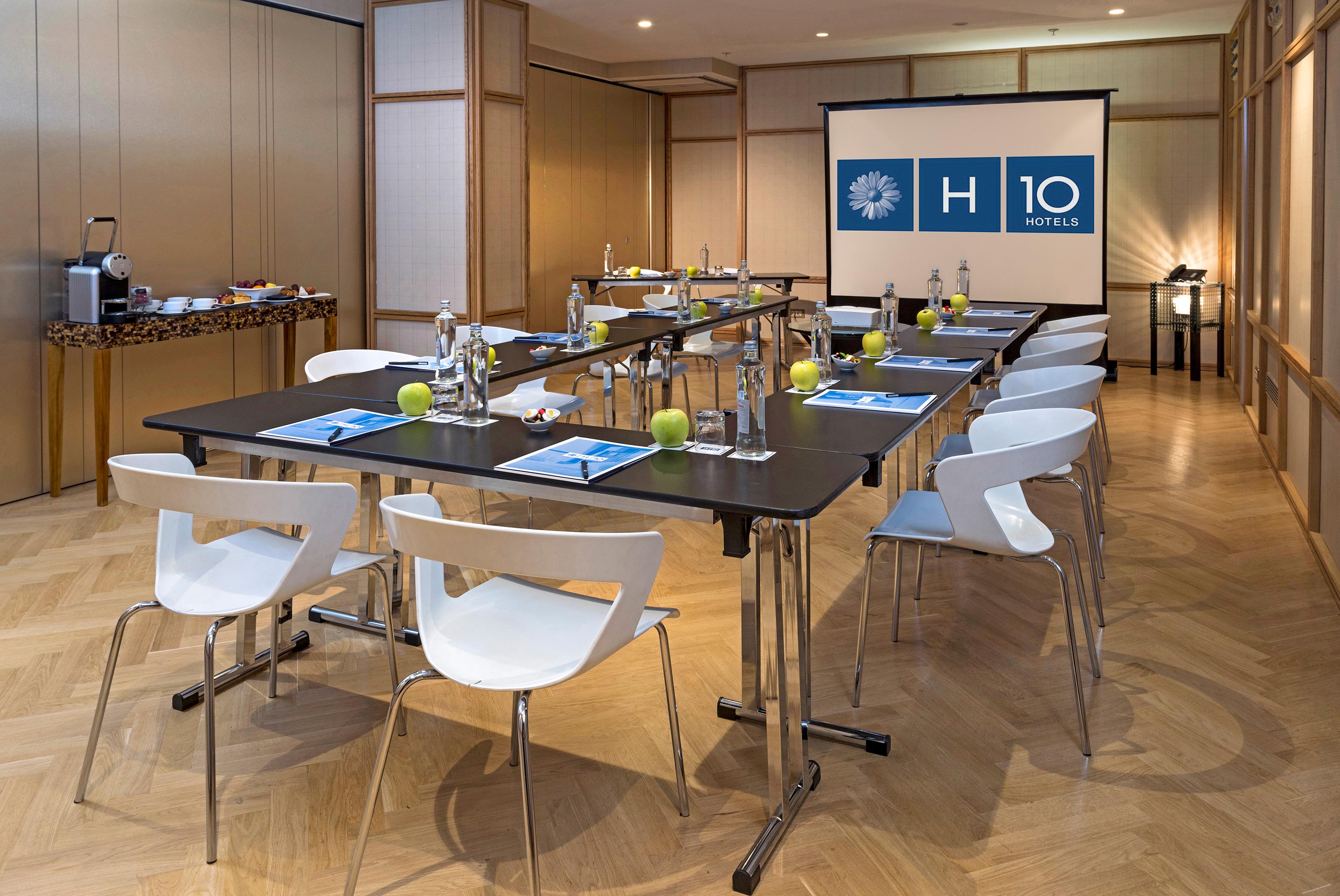 H10 Tribeca Hotel Madrid Exterior photo