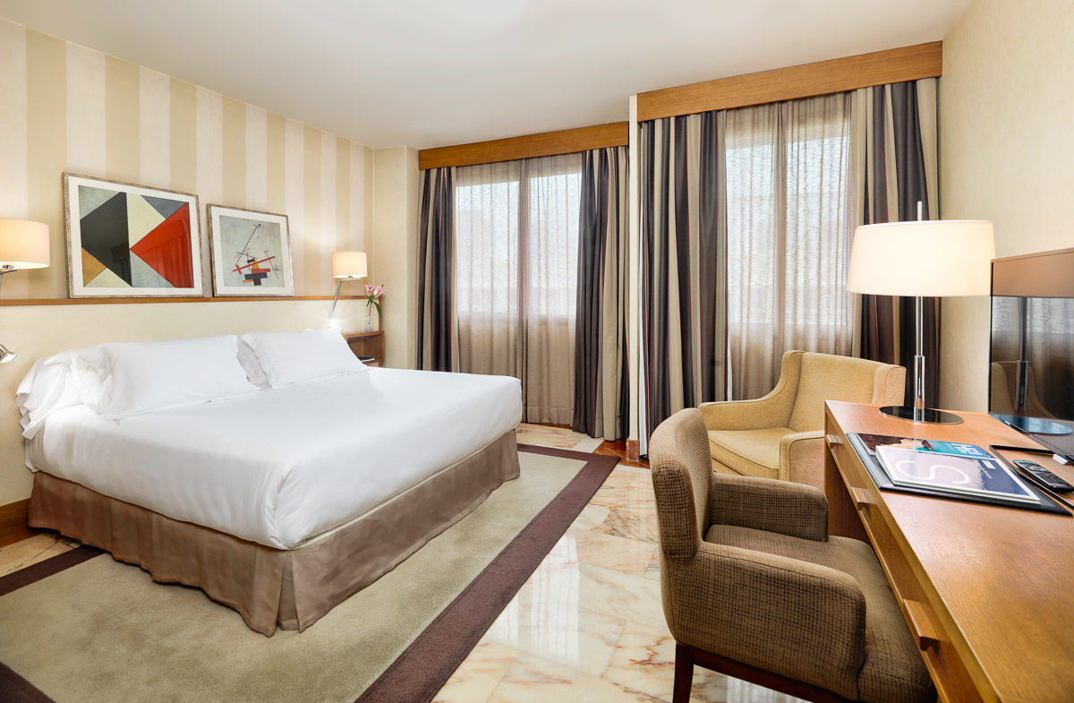 H10 Tribeca Hotel Madrid Exterior photo