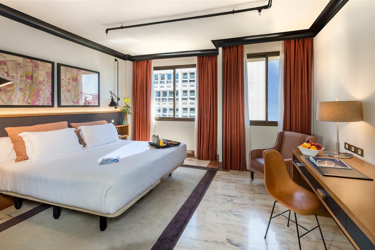 H10 Tribeca Hotel Madrid Exterior photo
